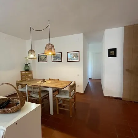 En Cala Privada * Gerona